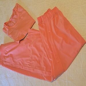 Ladies Coral Lululemon Jogging Set size (8-Small)